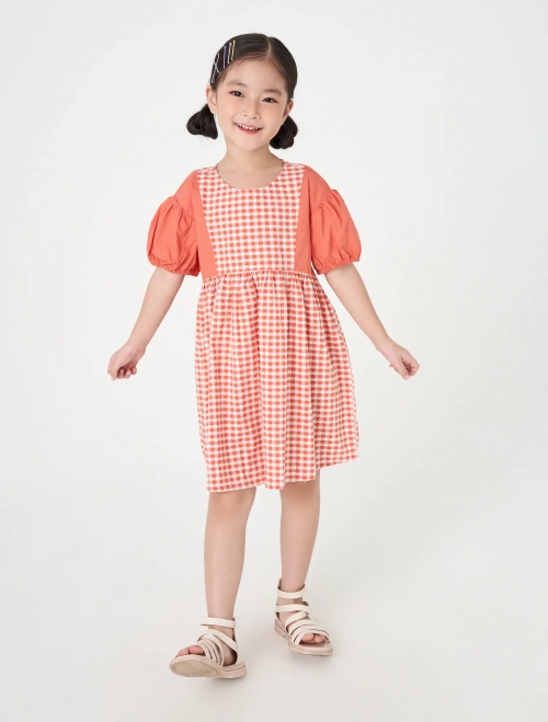 Váy liền bé gái cotton cổ tròn tay bồng nhẹ dáng xòe