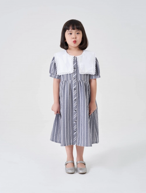 Váy liền bé gái