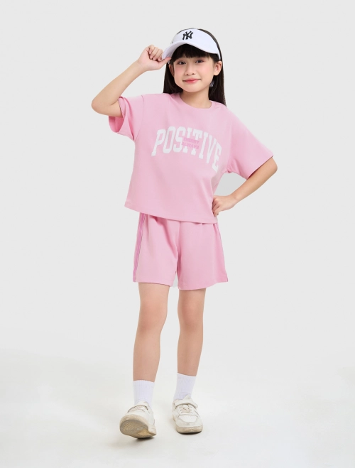 Bộ quần áo bé gái cộc tay quần đùi có hình in