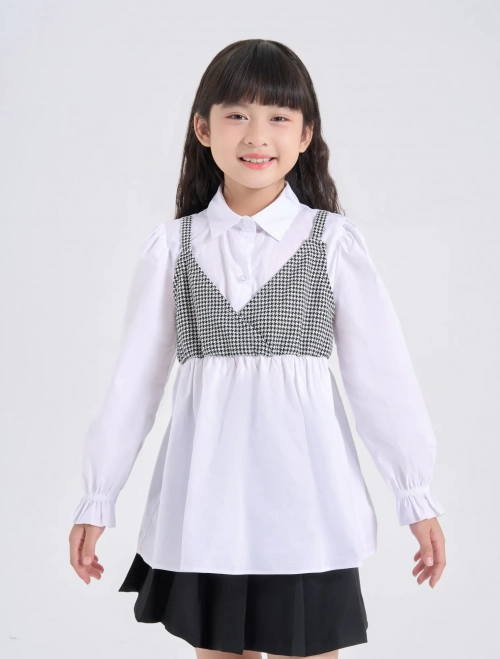 Áo kiểu bé gái phối yếm