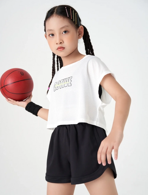 Áo phông bé gái active cổ tròn dáng ngắn có hình in