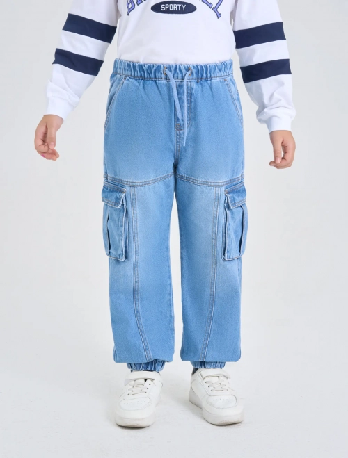 Quần jeans bé trai