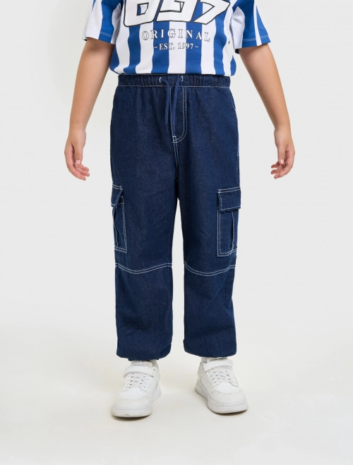 Quần jeans bé trai dáng dài có túi hộp