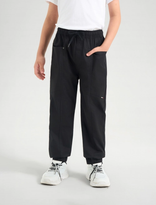 Quần khaki bé trai