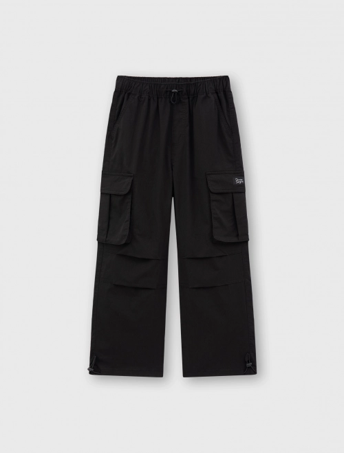 Quần khaki bé trai túi hộp dáng rộng