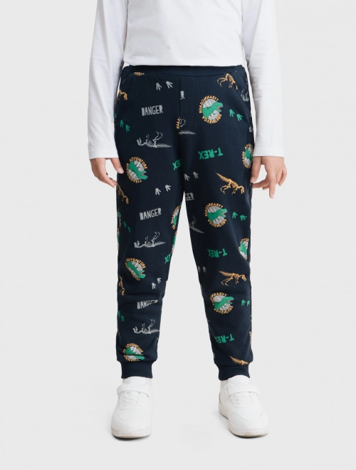 Quần nỉ bé trai hoạ tiết