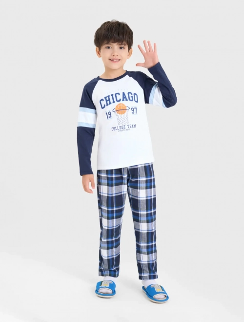 Bộ mặc nhà bé trai có hình in phối quần kẻ