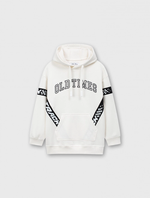 Áo nỉ bé trai có mũ dáng rộng