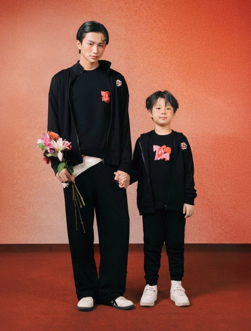 Áo khoác nỉ unisex trẻ em Ngọ Nguậy