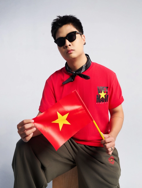 Áo phông unisex người lớn Ngôi sao Vietnam