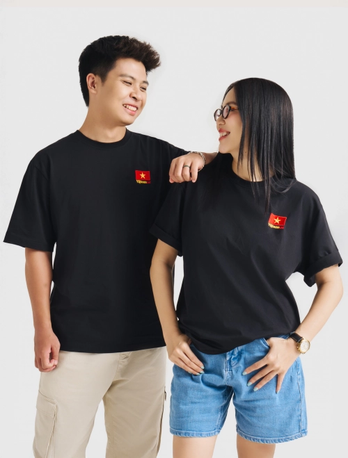 Áo phông unisex người lớn thêu họa tiết Cờ đỏ Sao Vàng