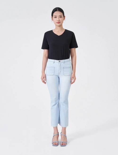 Quần jeans nữ dáng flare