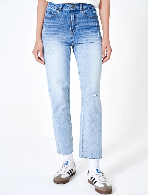 Quần jeans nữ