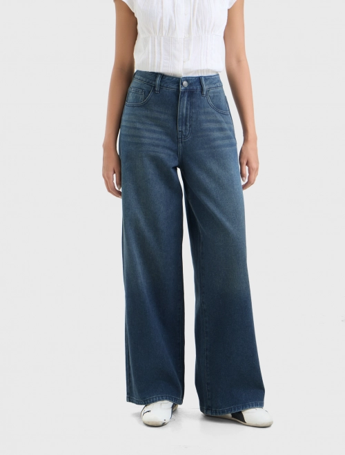Quần jeans nữ dáng suông ống rộng
