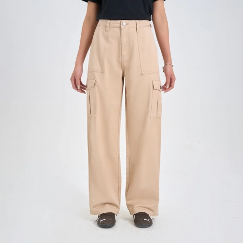 Quần khaki nữ dáng suông phối túi hộp