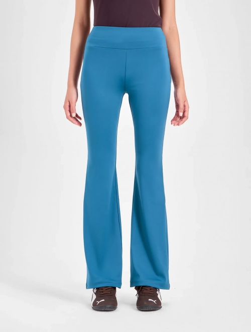 Quần dài active nữ dáng flare