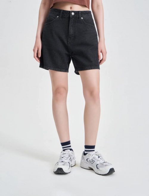 Quần soóc jeans nữ