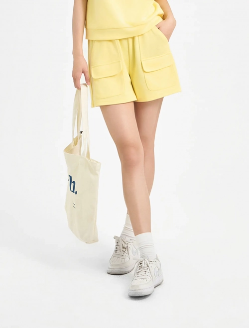 Quần soóc nữ phối túi trước