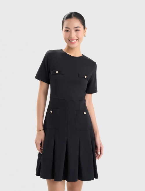 Váy liền nữ cổ tròn dáng A xếp ly