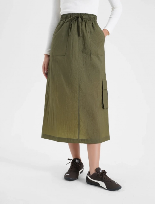 Chân váy gió nữ chống nước phối túi hộp