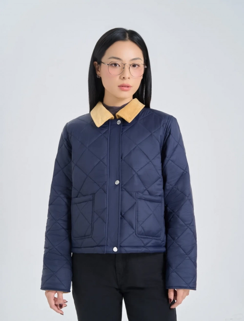 Áo khoác chần bông kéo khóa, lá cổ và tay áo phối nhung tăm