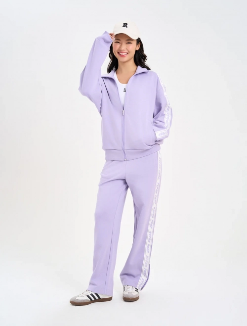 Bộ quần áo nỉ nữ