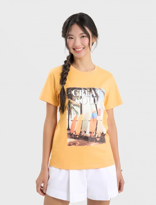 Áo phông nữ có hình in chủ đề Family