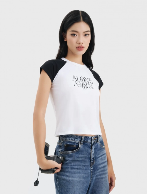 Áo phông nữ dáng ôm