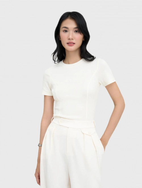 Áo phông nữ dệt kim cổ tròn dáng slimfit