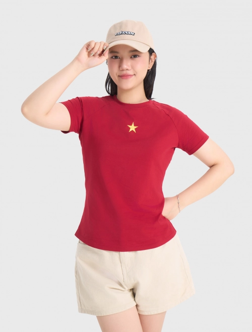 Áo phông Slimfit Nữ Thêu Sao Vàng