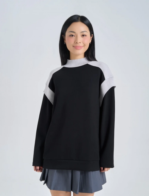 Áo nỉ nữ cổ lửng dáng rộng