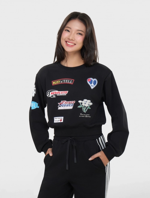 Áo nỉ nữ dáng ngắn có hình in