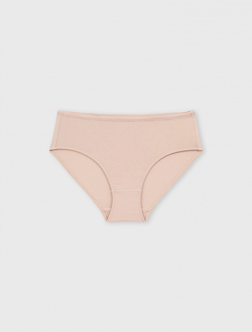 Quần lót tam giác nữ dáng bikini