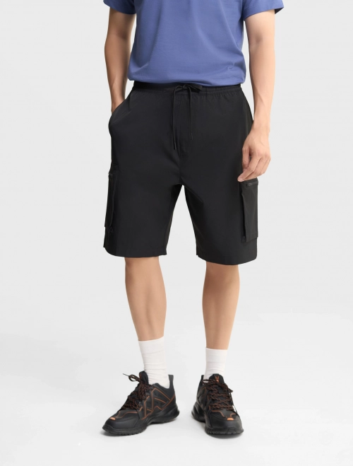 Quần soóc nam phom regular có túi hộp