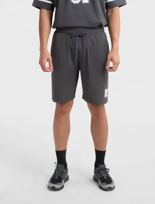 Quần soóc nam cotton dáng basic