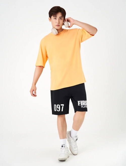 Áo phông nam cổ tròn dáng suông