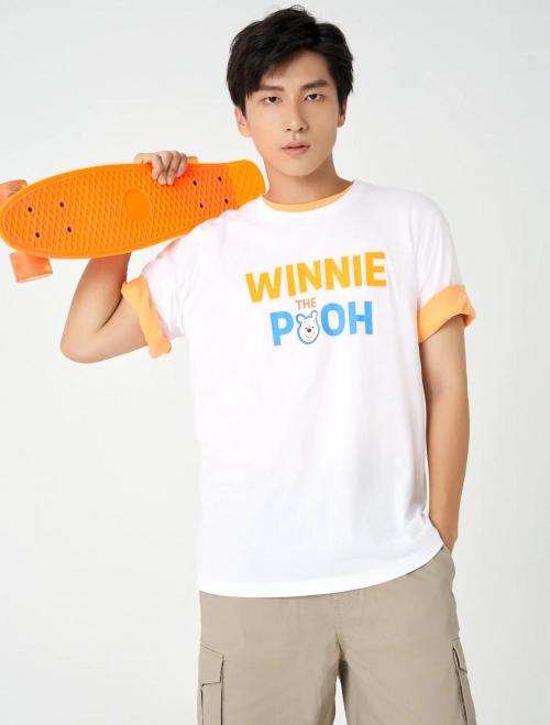 Áo phông nam có hình in Winnie The Pooh