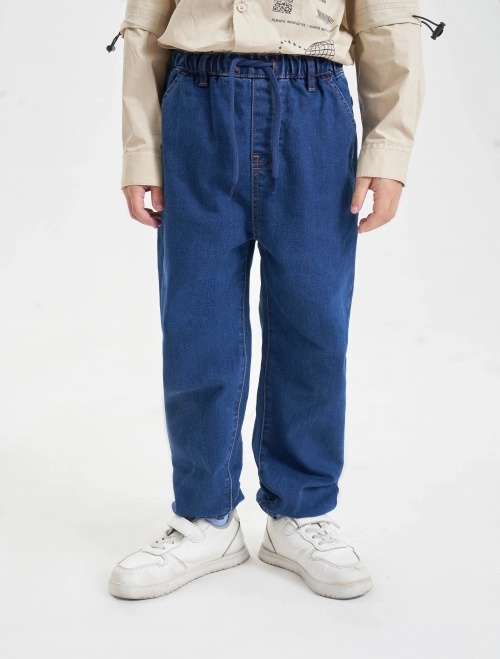 Quần jeans bé trai cạp chun dáng suông