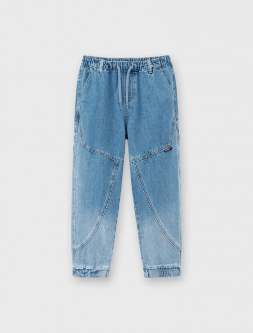 Quần jeans bé trai