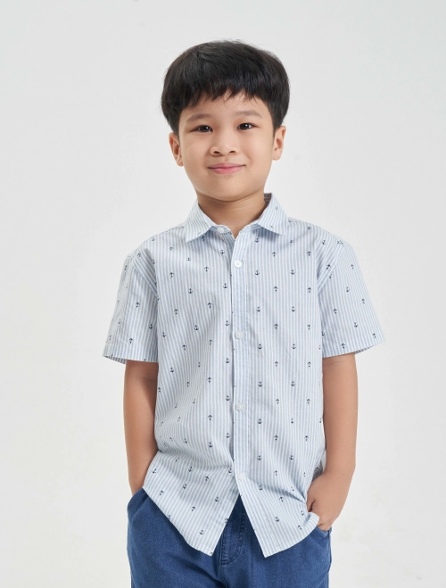 Áo sơ mi bé trai cotton cộc tay in hoạ tiết