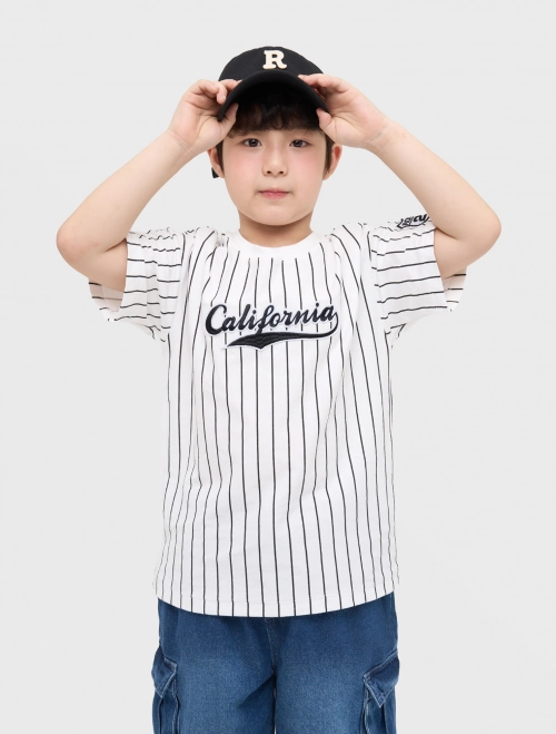 Áo phông bé trai cotton kẻ sọc đính patch trang trí