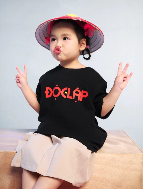 Áo phông unisex trẻ em Việt Nam Độc lập