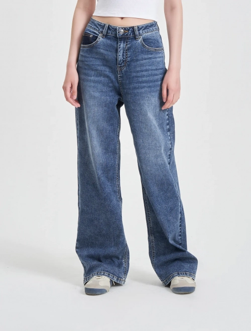 Quần jeans nữ