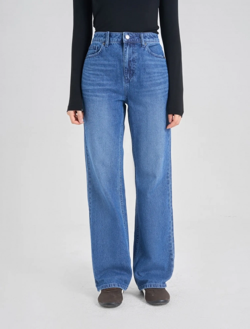 Quần jeans nữ