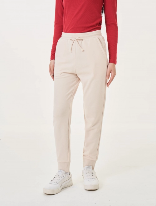 Quần nỉ nữ basic dáng jogger