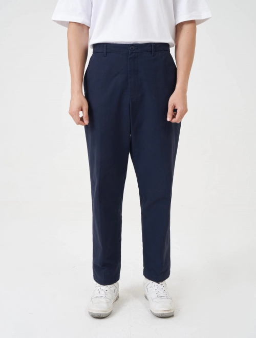 Quần khaki nam cotton dáng suông